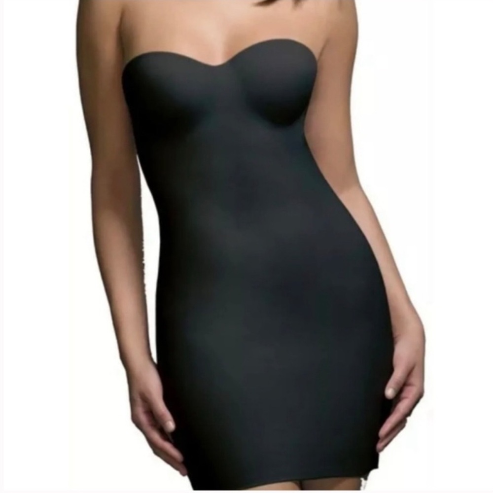 Flexees Black Smooth Shaping Comfort Controlwear Shapewear Size 36B- NWT